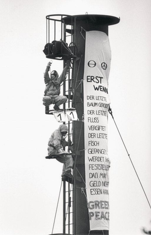Action against Pesticide Plant in HamburgAktion gegen Hamburger Chemiefabrik Boehringer