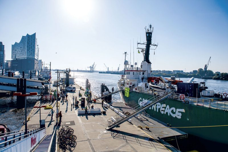 Direkt aus der Arktis nach Hamburg, bereit zum Open Boat: das Greenpeace-Schiff „Arctic Sunrise“