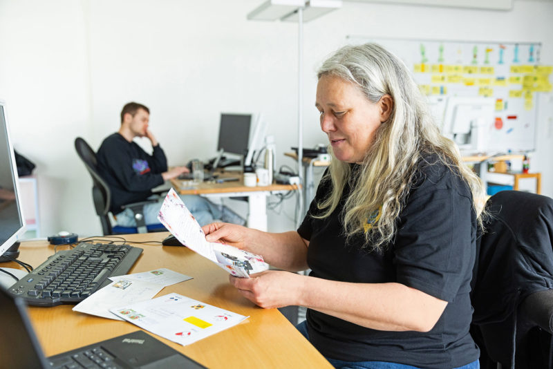 Susanne Timm freut sich über die netten Zuschriften aus der Greenpeace-­Gemeinschaft.