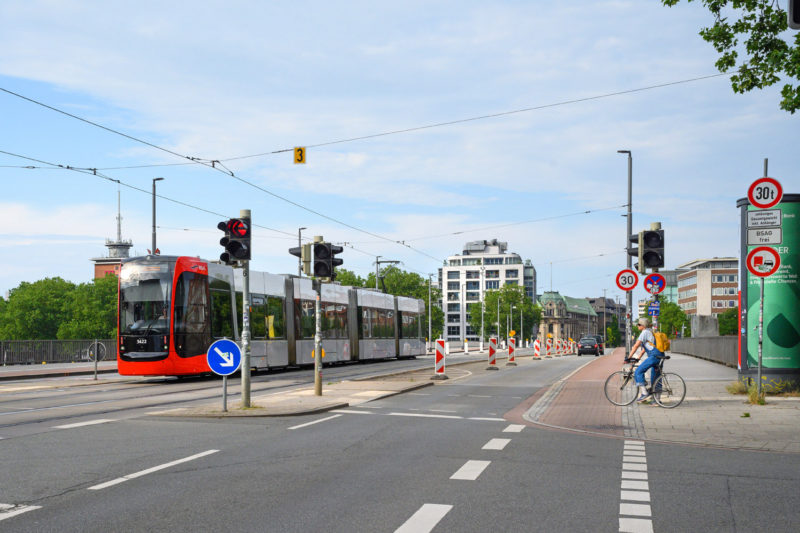 Mit mehr als 200 Millionen Euro zusätzlich könnte Bremen unter anderem den öffentlichen Nahverkehr modernisieren.